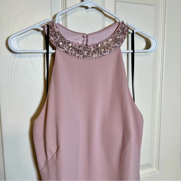 Vince Camuto Rose Colored Sequin Halter Column Gown NWT Size 14 - Picture 4 of 11